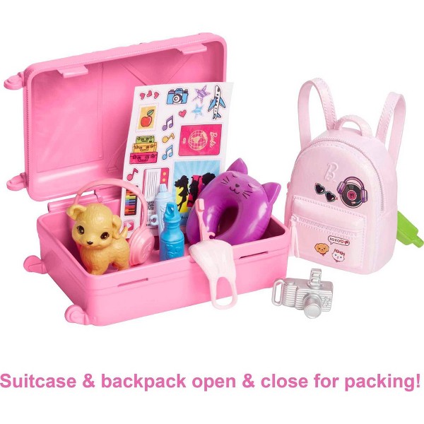 Set de viaje de muñeca Barbie con accesorios y perrito 3