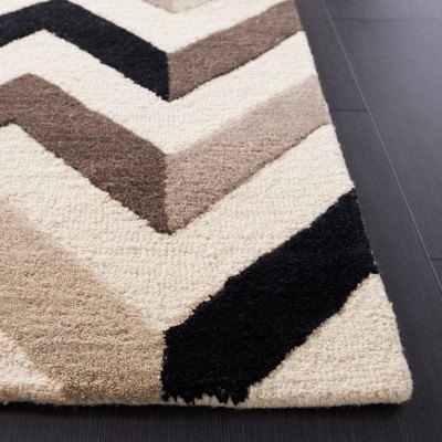 Ivory and Black Hand-Tufted Wool 8' x 10' Area Rug