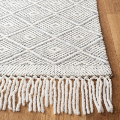 Ivory Hand-Knotted Wool Trellis Area Rug, 8' x 10'