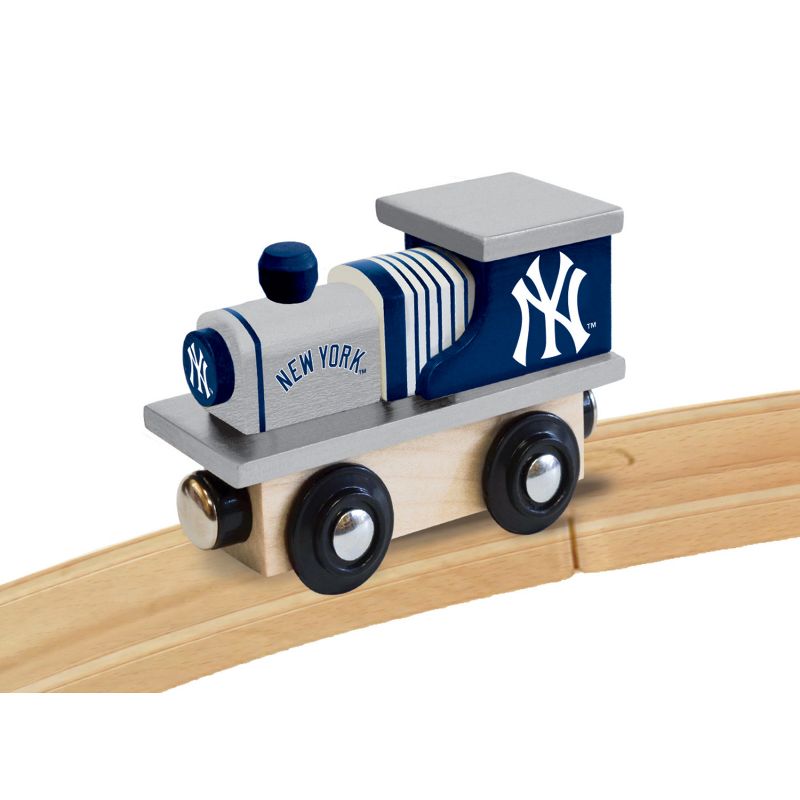MasterPieces Officially Licensed MLB New York Yankees Wooden Toy Train Engine For Kids, 5 of 6