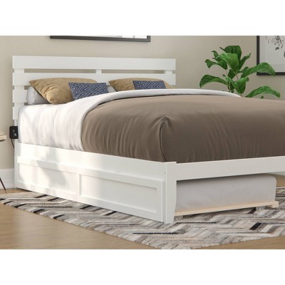 White Twin Wood Frame Trundle Daybed