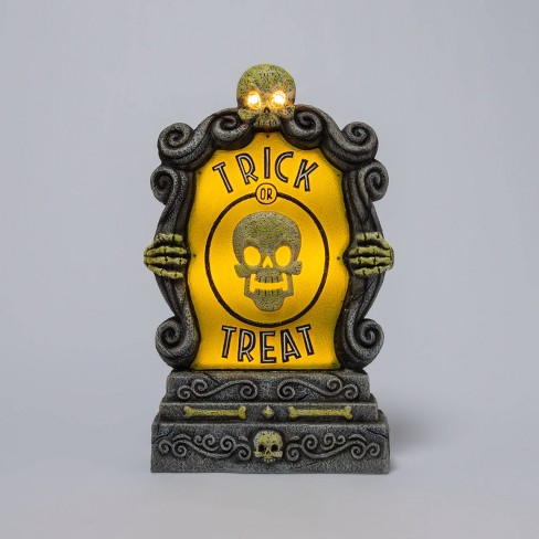Hyde And EEK Halloween Skeleton Light Up Trick Or Treat Tombstone Blow Mold