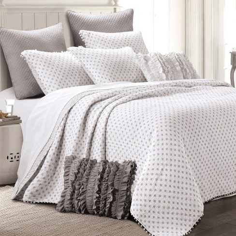 LA Victoria's King Size Quilted Bedcover/Bedsheet 5-Piece Set with 2 Pillow  Covers & 2 Cushion Covers 260x 240cm Plus 45''cm Frill : : Home  & Kitchen