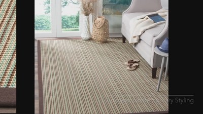 Green and Beige Handwoven Natural Fiber Area Rug, 3' x 5'