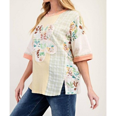 Women's Short Sleeve Flower Patch Top - Easel