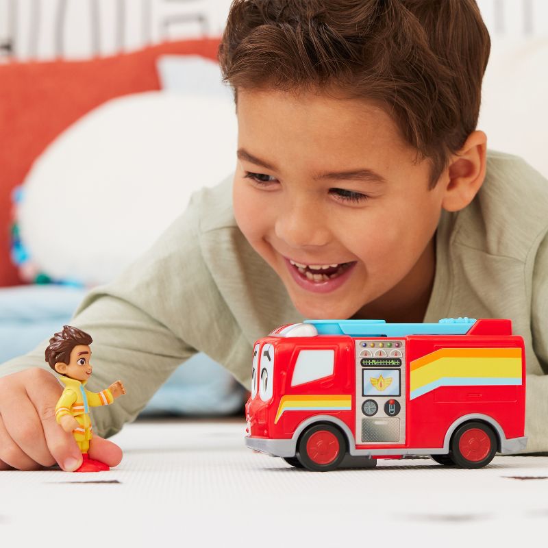 Disney Junior Firebuds Friends Bo and Flash Figure and Fire Truck Set, 3 of 12
