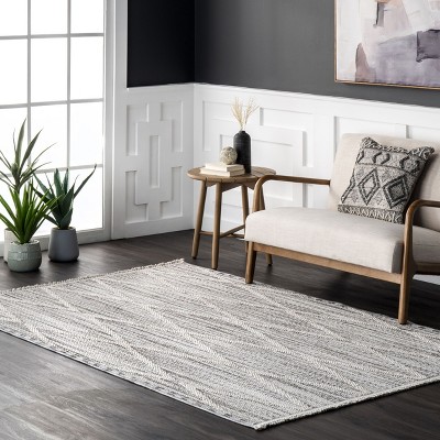 Gray Geometric Patterned Rectangular Area Rug with Tassels, 5'0"x8'0"