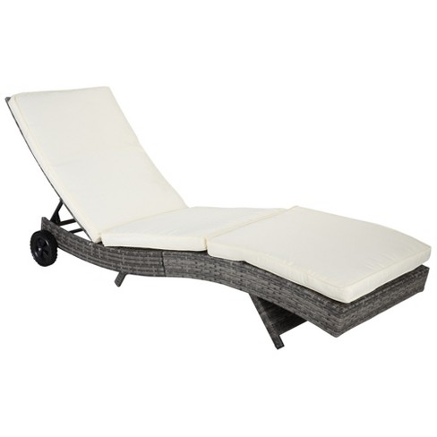 Outsunny Patio Wicker Chaise Lounge Chair Outdoor PE Rattan Sun lounger w 5 Level Adjustable Backrest 2 Wheels for Easy Movement Off white