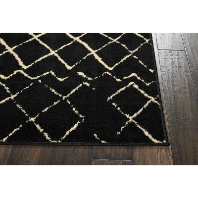 Grafix Black and Cream Moroccan Pattern Area Rug