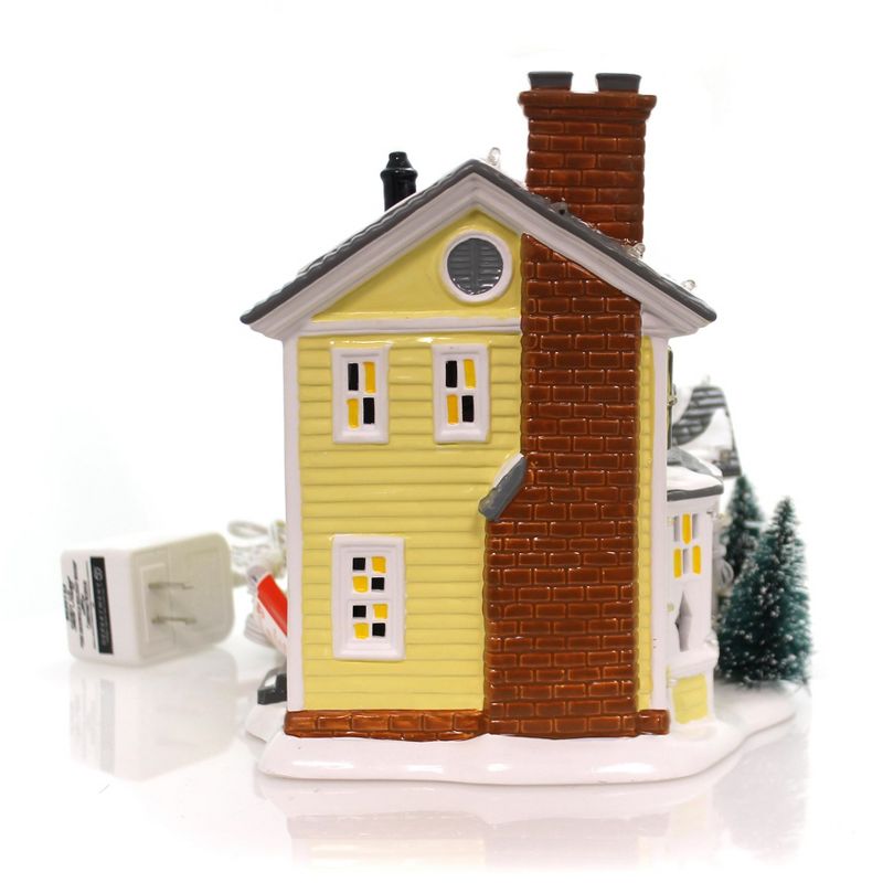 Department 56 House 7.5" The Griswold Holiday House National Lampoons Snow Village  -  Decorative Figurines, 2 of 6