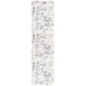 Lindsay Shag LNS550 Power Loomed Indoor Rugs - Safavieh - 1 of 4