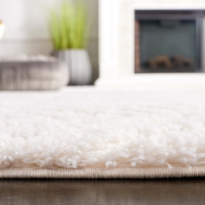 White Geometric Shag Synthetic 4' x 6' Area Rug