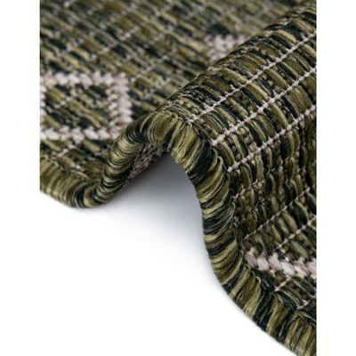 Green and Gray Oval Trellis Outdoor Rug