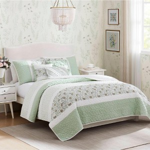Sapphtopaz 6 Piece Bedding Quilt Set Floral Print Pattern Contrasting Colors Reversible Quilt Set with Throw Pillows - 1 of 4