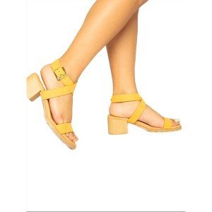 Women's Barden Strappy Sandals - Qupid - 1 of 1