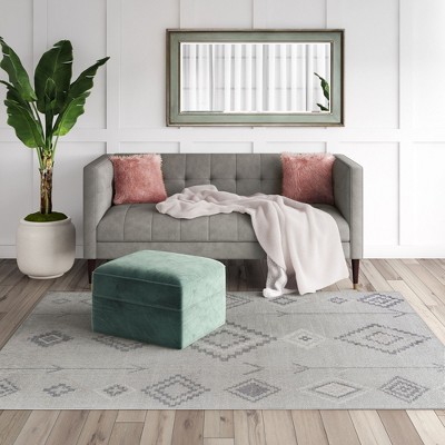 Gray Diamond Pattern Synthetic 2' x 4' Area Rug