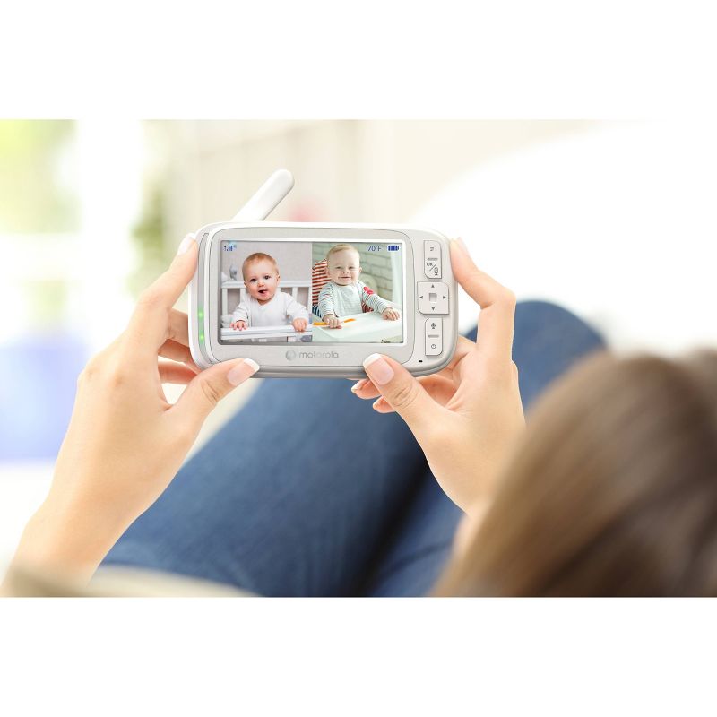 Motorola 5&#34; Video Baby Monitor w/PTZ - VM75-2, 3 of 8