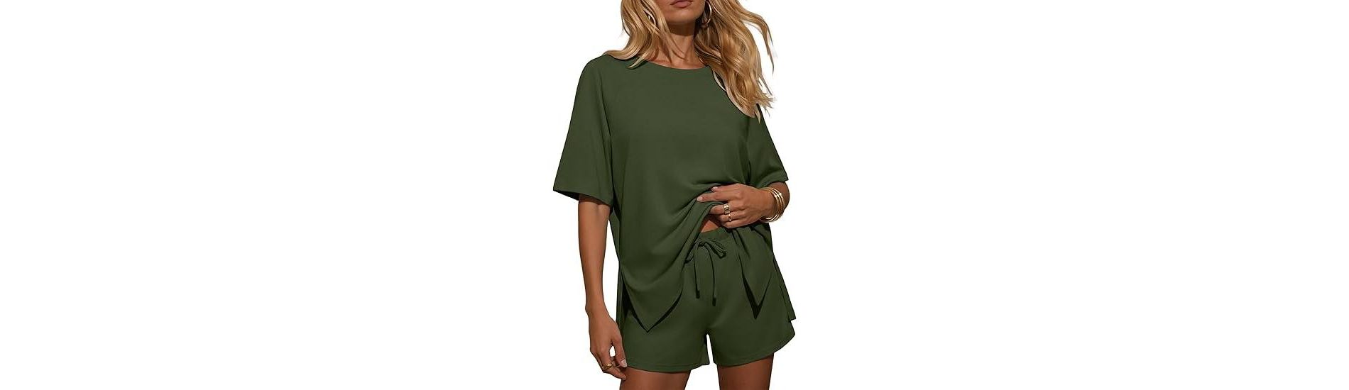 Ekouaer Two Piece Sets for Women Summer Lounge Short Sets Moisture-Wicking Casual Airport Travel Matching Outfits