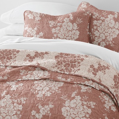 Becky Cameron Ultra-Soft Microfiber Quilt Set – Bedding in Distressed Bouquet Design by Becky Cameron, Distressed Bouquet Terracotta, King/California King — фото 5