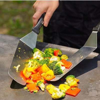 Cheer Collection 5 Piece Stainless Steel Griddle Set – Spatulas, Scraper, and Squeeze Bottles