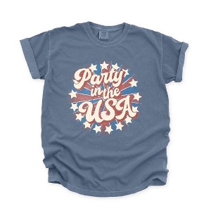 Simply Sage Market Women's Party In The USA Circle Short Sleeve Garment Dyed Tee - 1 of 4