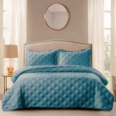 Evo Bytes Down Alternative Quilted Oversized 3 Piece Comforter Set