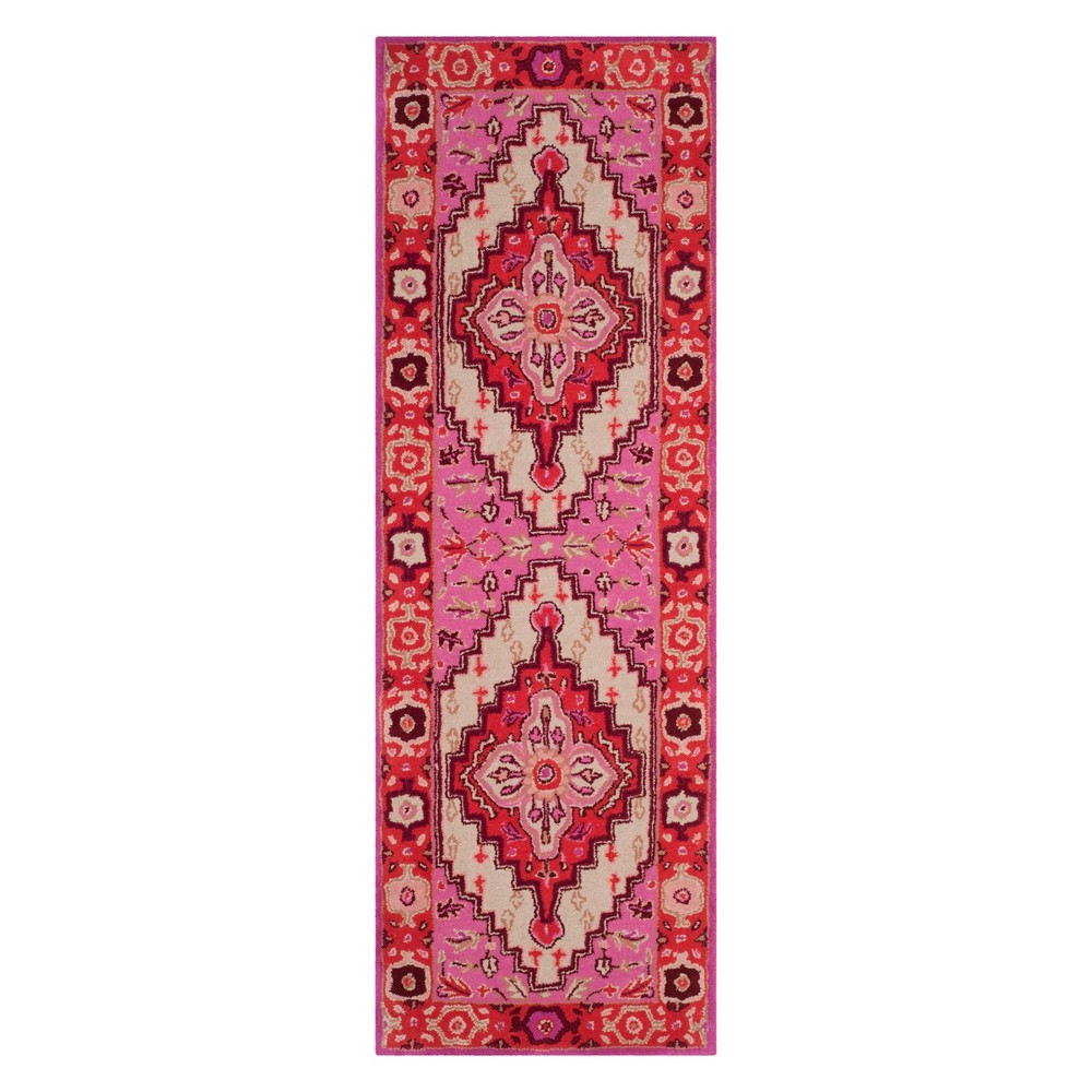 2'3inx9' Runner Medallion Red Ivory/Pink - Safavieh