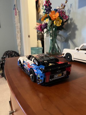 LEGO Technic NASCAR Next Gen Chevrolet Camaro ZL1 Building Set 42153 -  Authentically Designed Model Car and Toy Racing Vehicle Kit, Collectible  Race