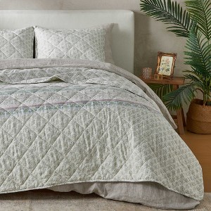 Patina Vie Vintage Floral Printed Quilt Set with Shams - 1 of 4