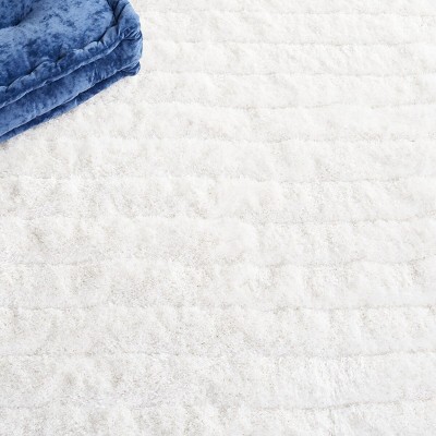 Pearl White Hand-Tufted Synthetic Shag Area Rug 5' x 8'