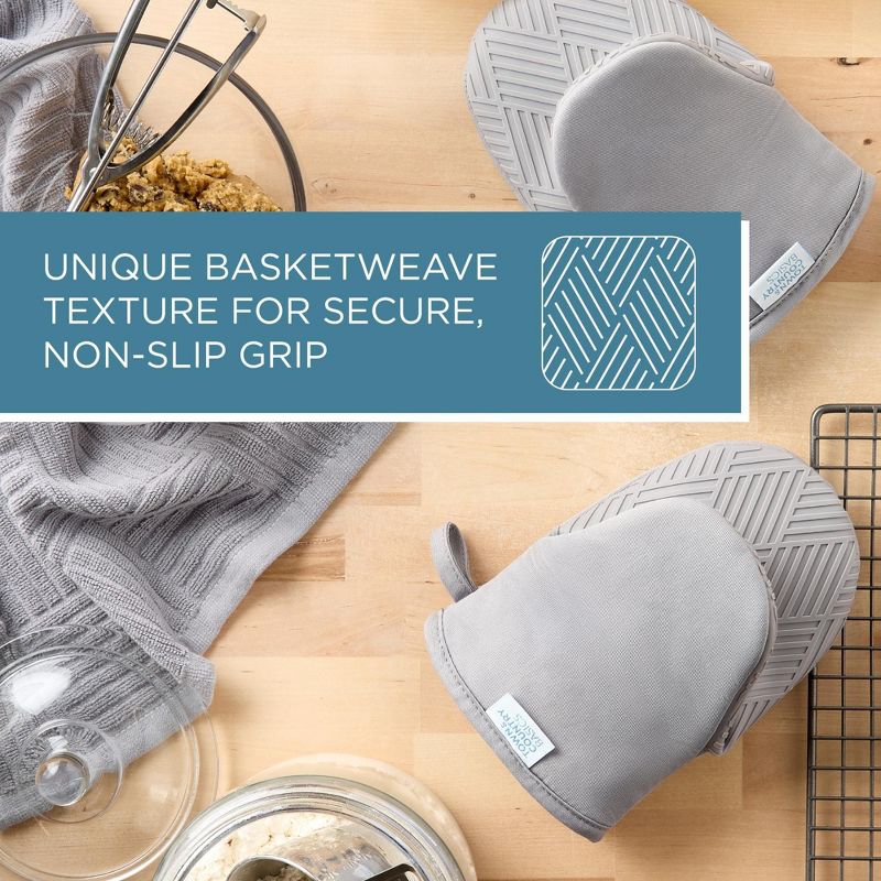 TOWN & COUNTRY BASICS Basketweave Soft Silicone Mini Oven Mitt 2-Pack Set, Heat Resistant up to 500F, Flexible Silicone, Non-Slip Grip, 5.5"x8", 4 of 11