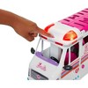 Barbie doctora con ambulancia hot sale