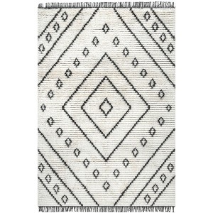 Nuloom Lara Geometric 4x6 Shag Indoor Area Rug for Living Room Bedroom Dining Room Nursery Kitchen, Beige/Ivory - 1 of 4