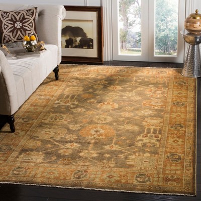 Elegant Hand-Knotted Woolen Area Rug 8' x 10' in Soft Gray