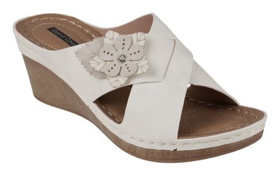 GC Shoes Selly White 9 Cross-Strap Flower Comfort Slide Wedge Sandals
