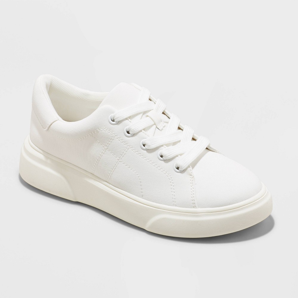 Women's Mad Love Sia Sneakers - White 10