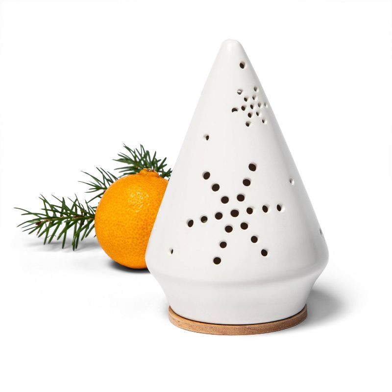 Winter Citrus &#38; Pine Ceramic Oil Diffuser + Scent Sachet - Everspring &#8482;, 3 of 5