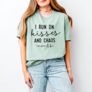 Simply Sage Market I Run On Kisses And Chaos Short Sleeve Tee - 1 of 4