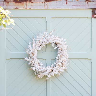 Elegant Spring Blossom 25" White Floral Outdoor Wreath