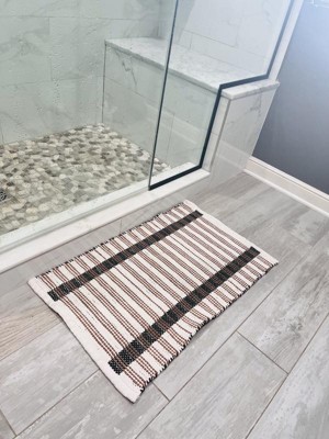 Dip Reverie Bath Rug - White/Gray, 20 x 32 in - Kroger