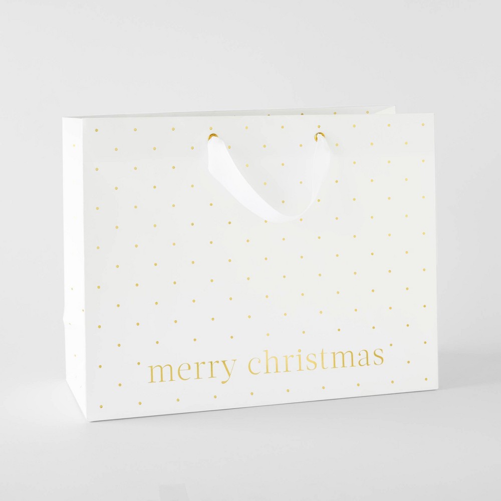 EAN 8990032000920 Large Polka Dot with 'Merry Christmas' Gift Bag