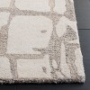 Rodeo Drive RD178 Hand Tufted Indoor Rugs - Safavieh - 3 of 4