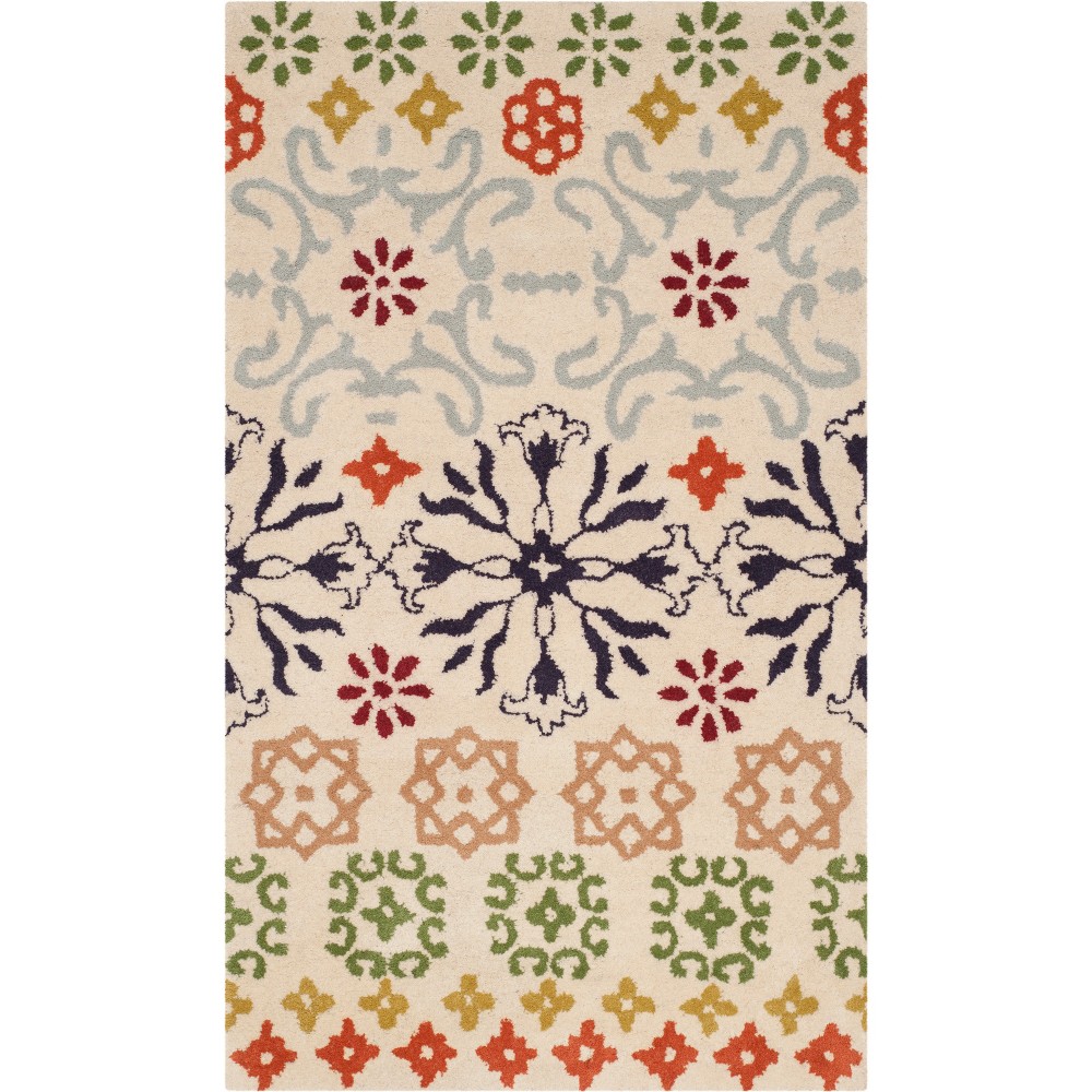 2'x3' Floral Tufted Accent Rug Ivory - Safavieh