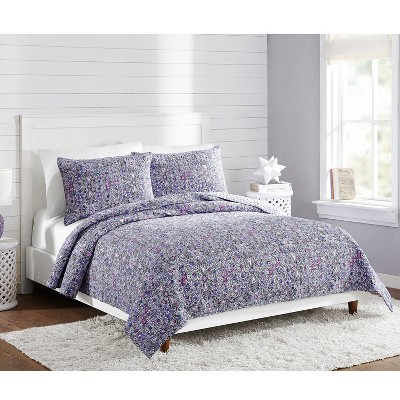 purple quilt