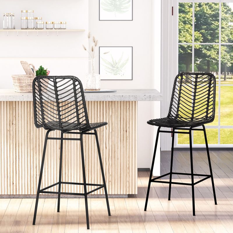 HOMCOM Modern Rattan Bar Stools Set of 2, Breathable Steel-Base Wicker Counter Height Barstools for Kitchen Counter, Black, 3 of 7