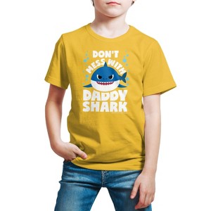 Boys' - Baby Shark - Don't Mess With Dadday Shark Short Sleeve Graphic T-Shirt - 1 of 4