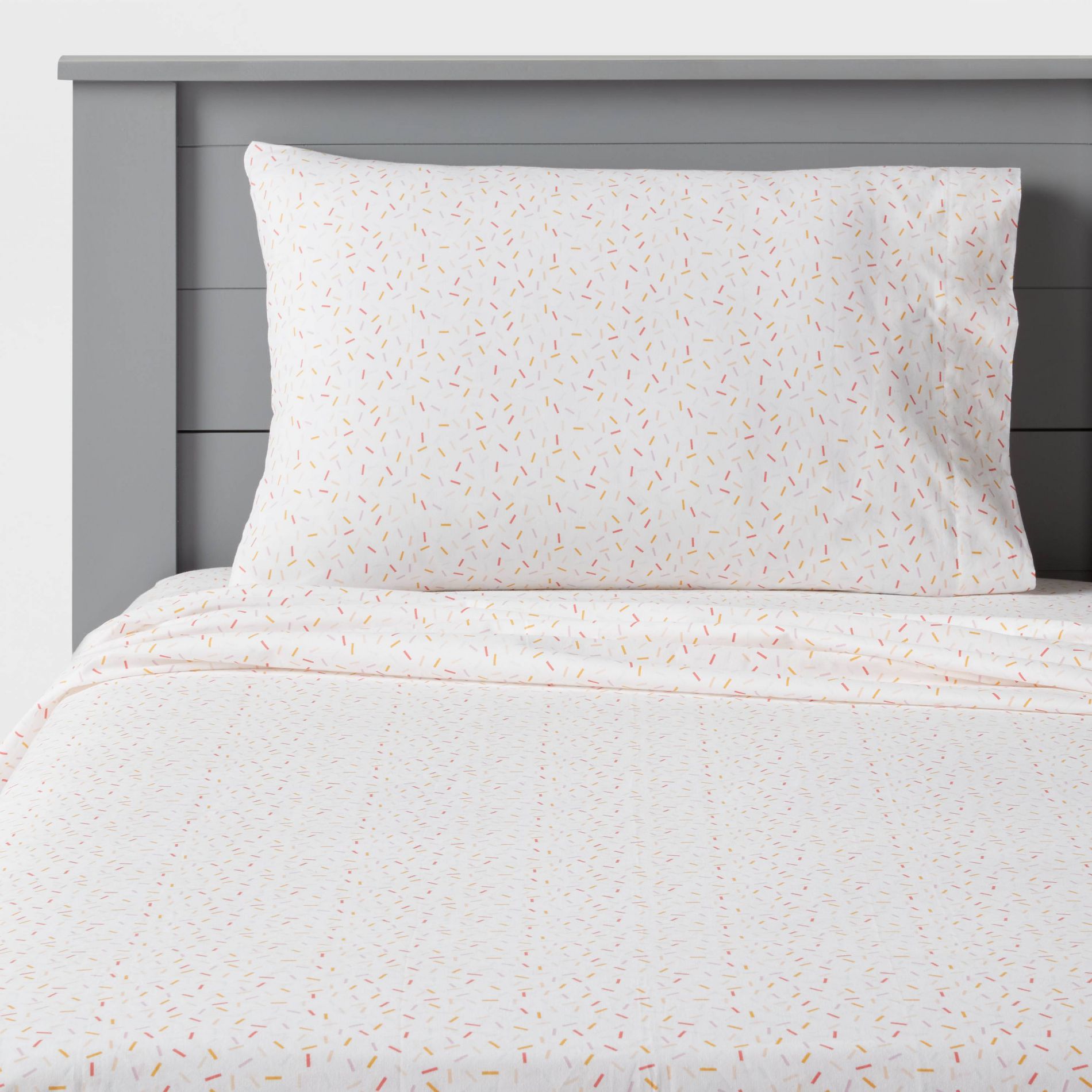 Full Confetti Kids' Sheet Set - Pillowfort™