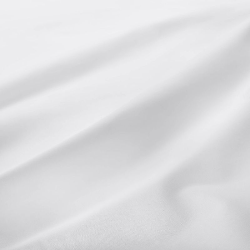 800 Thread Count Solid Sheet Set - Threshold™, 5 of 9