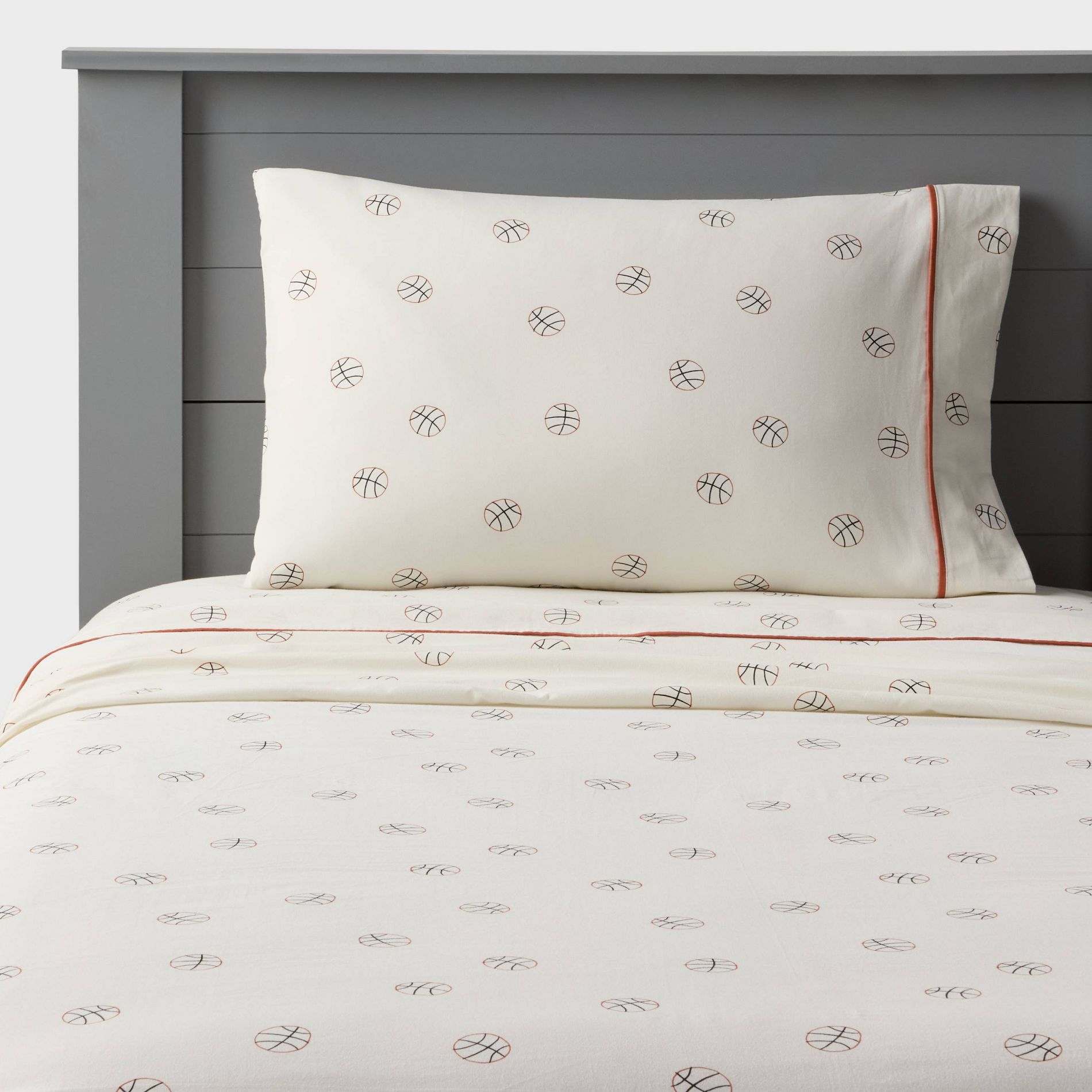 Basketball Kids' Cotton Sheet Set - Pillowfort™