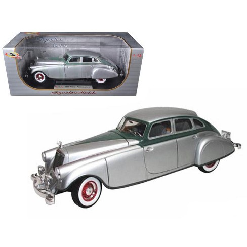 Signature store diecast cars